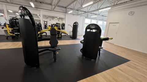 BADDY FITNESS Jazero Využite u nás výhodné zľavy, ktoré Vám poskytujú benefitové karty.