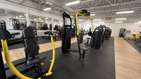 BADDY FITNESS Jazero Využite u nás výhodné zľavy, ktoré Vám poskytujú benefitové karty.